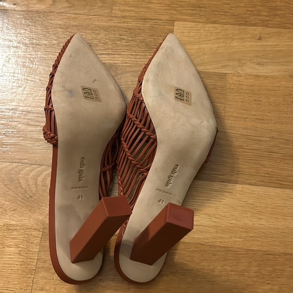 NWOT Cult Gaia Raya Woven Leather Mules - Picture 5 of 6